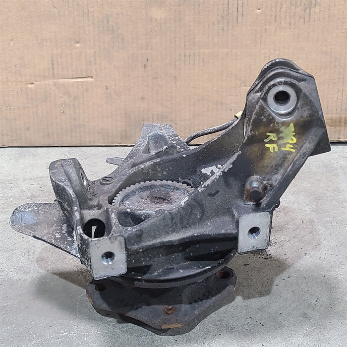 97-04 Porsche Boxster 986 Front Spindle Knuckle Passenger Hub 2.5L Aa7194