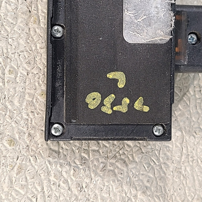47753686