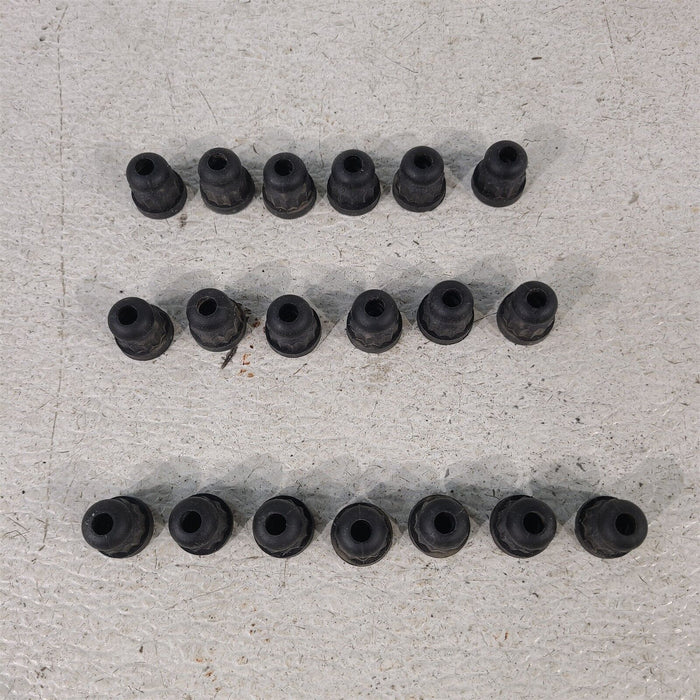 9404 Mustang Gt 5.0L Convertible Top Staple Strip To Body Mounting Nu