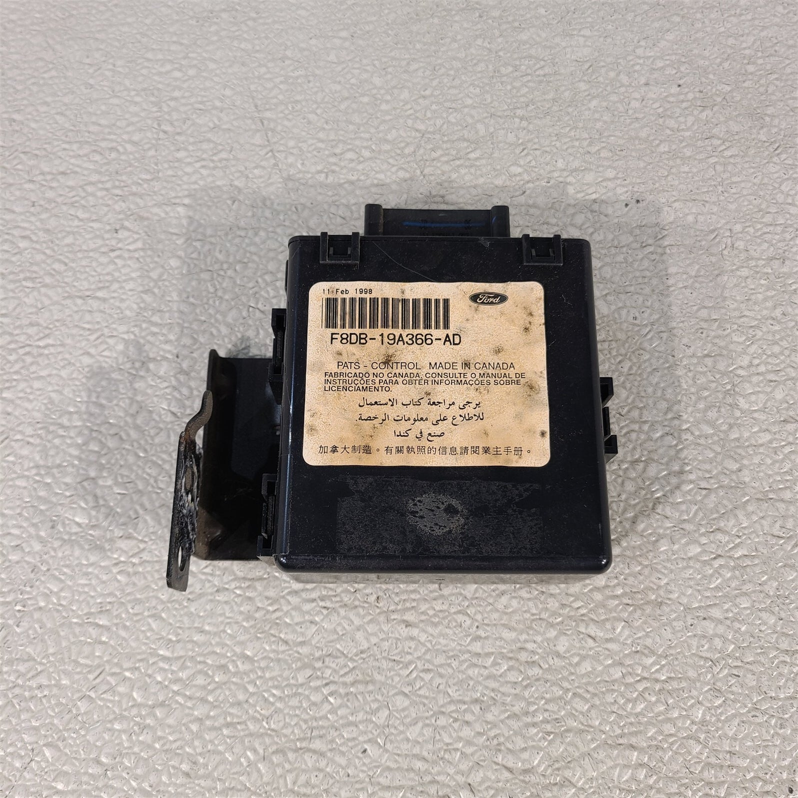 96-98 Mustang Anti Theft Control Pats Module F8DB-19A366-AD Oem Aa7428 ...