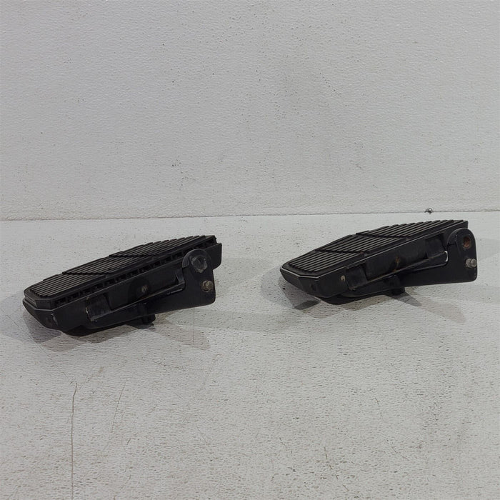 1998 Harley Road King Classic Rear Foot Rests Pair Ps1094