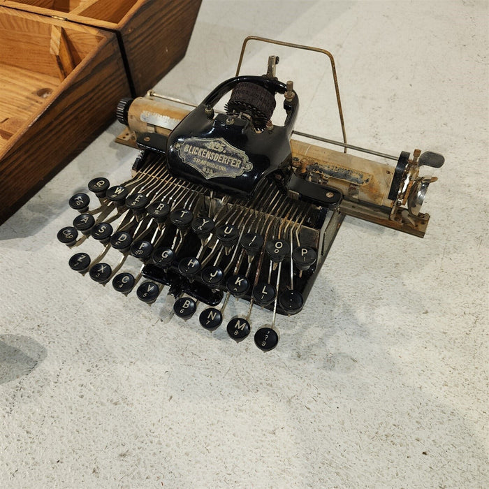 BLICKENSDERFER No 5. Antique Typewriter With Original Wood Storage Case Box