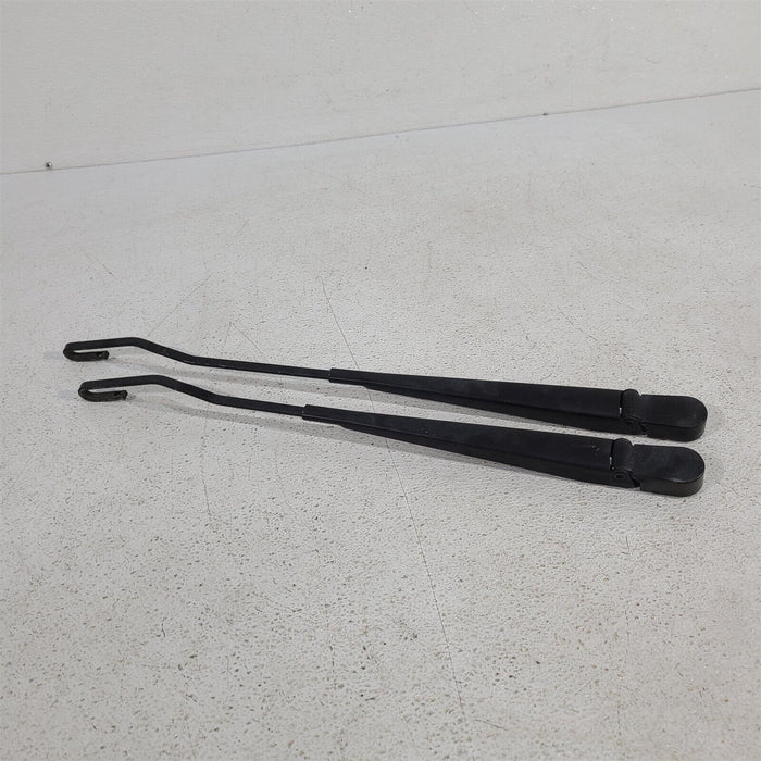 94-98 Ford Mustang GT Cobra Windshield Wiper Arms LH RH Set AA7064