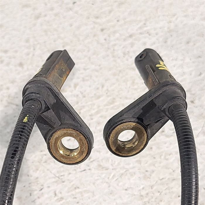 06-10 Dodge Charger Srt8 Front Wheel Speed Sensor Sensors Pair  Aa7115