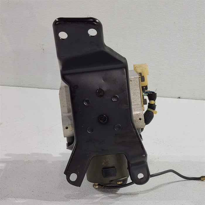1996 Nissan 300ZX ABS Pump Anti Lock Brake Control Module Assembly AA6913