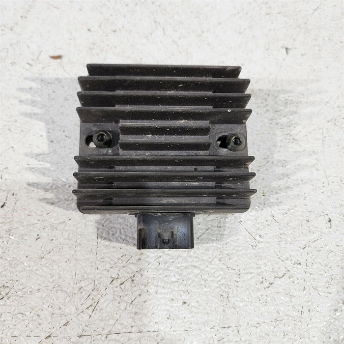 01 Yamaha R6 Parts Yamaha YZF-R6 Stator & Regulator Rectifier ...