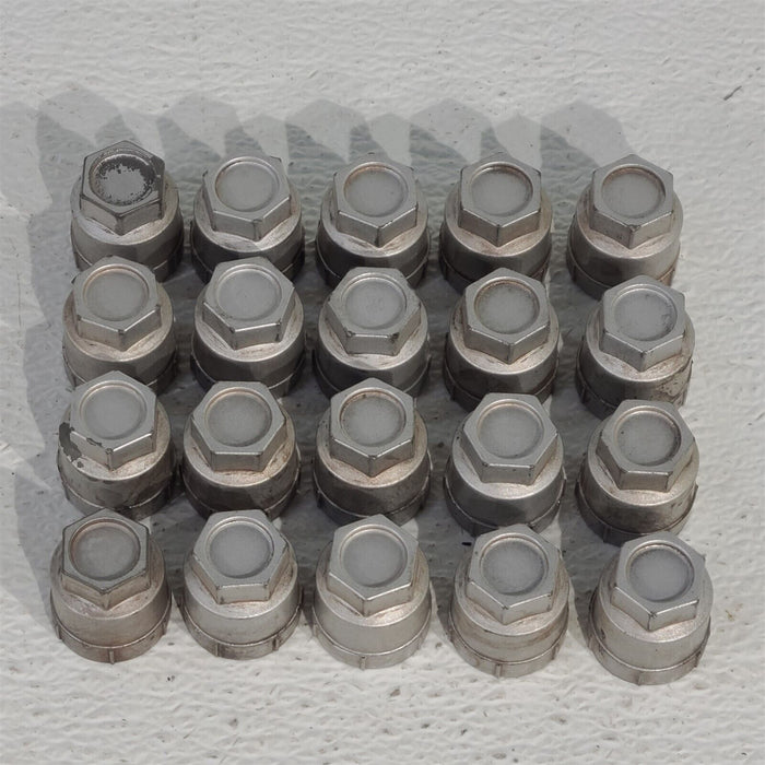 84-96 Corvette C4 Lug Nut Caps (20) Oem AA6628