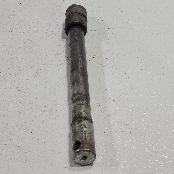 2006 Harley Ultra Classic Electra Glide Front Wheel Axle Shaft Pin PS1055