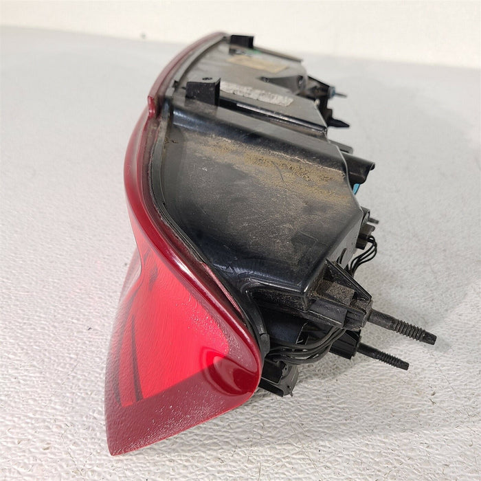 16-18 Camaro SS Passenger Taillight Tail Lamp AA6887