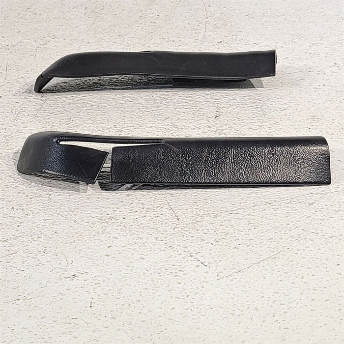 87-93 Ford Mustang Convertible Seat Belt Trim Cover Black Quarter Panel Aa7058