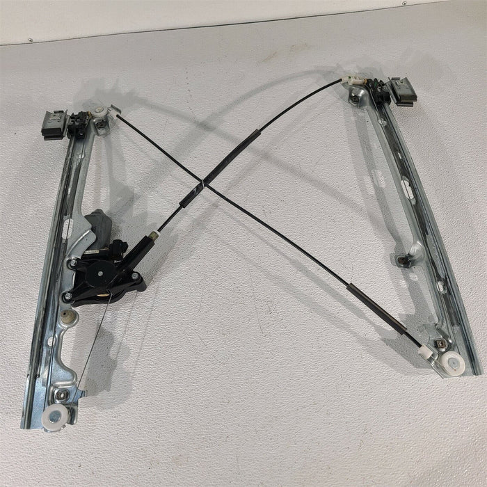 02-06 Escalade RH Passenger Front Window Regulator AA6853