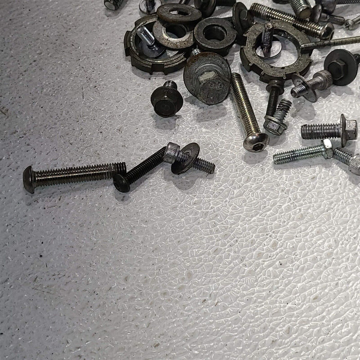 2005 Yamaha XVS 650 Nuts Bolts Hardware Screws Washers Screws PS1059