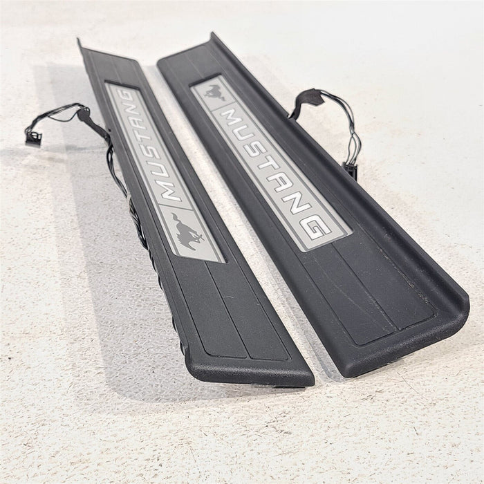 15-20 Mustang Gt Illuminated Door Sill Plate Covers Trim Pair Aa7144