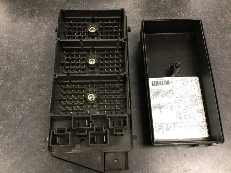 97 CORVETTE C5 INTERIOR FUSE BOX ASSEMBLY 12176979