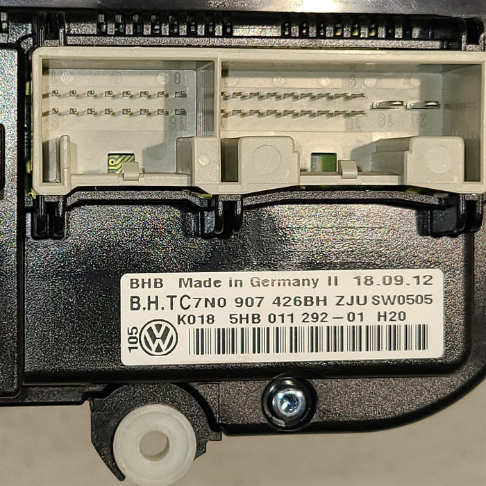 10-14 Volkswagen GTI Climate Control Head HVAC Controls AA7040