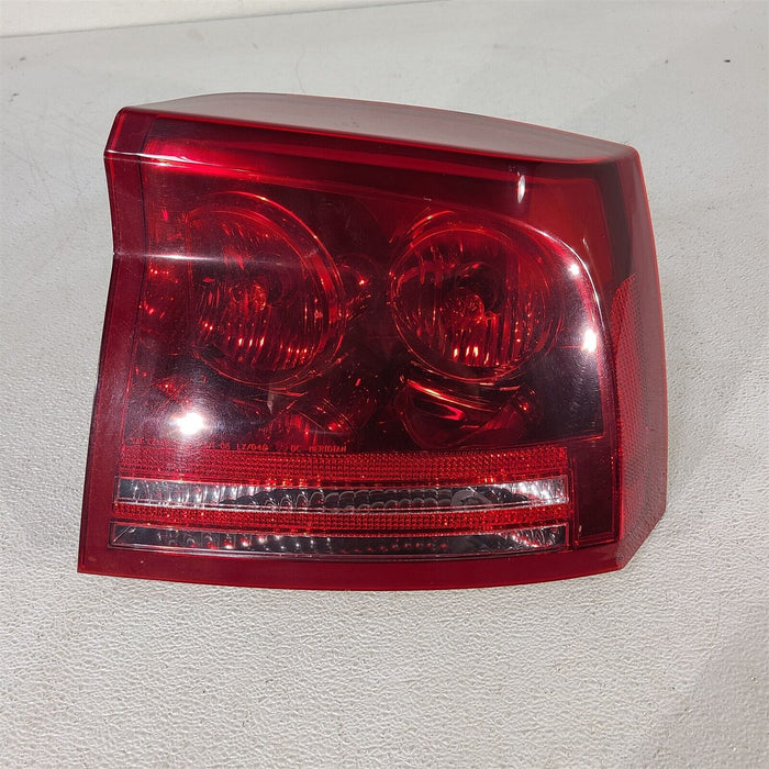 06-08 Dodge Charger SRT8 Tail Light RH Passenger OEM AA6875