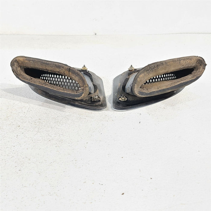 94-95 Mustang Cobra Quarter Panel Scoops Vents Brake Cooling Ducts Aa7092