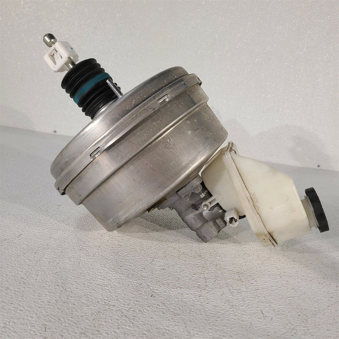 16-18 Camaro Ss Brake Vacuum Booster With Master Cylinder AA6887