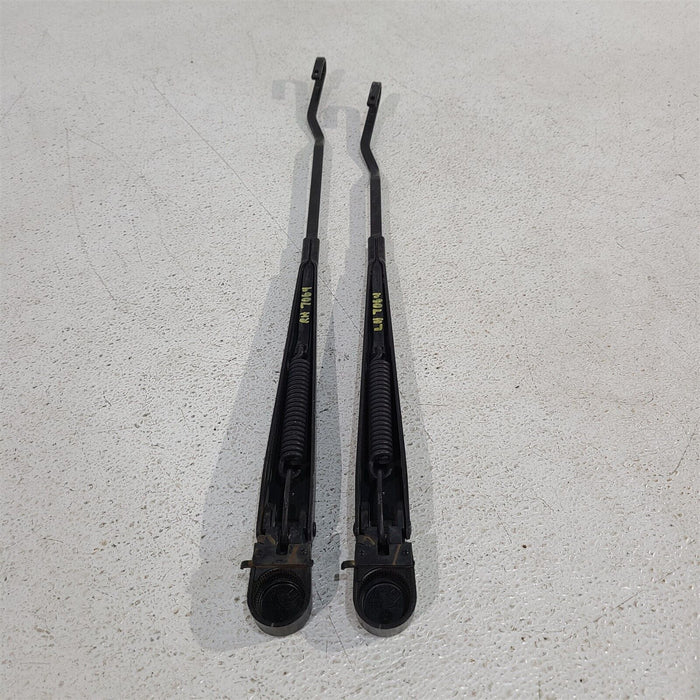 94-98 Ford Mustang GT Cobra Windshield Wiper Arms LH RH Set AA7064