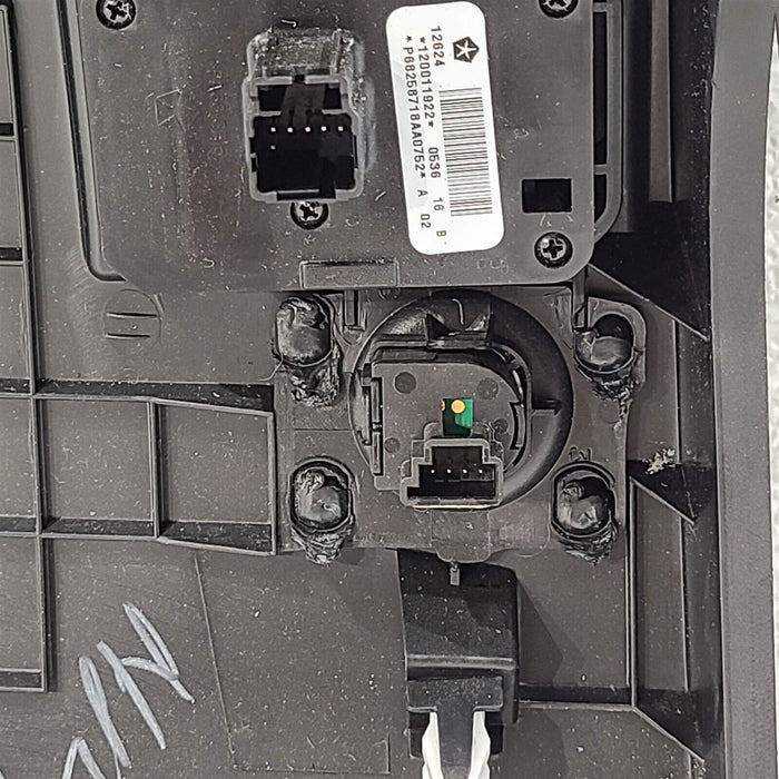 2016 Jeep Grand Cherokee SRT Driver Side Knee Bolster Trim Dash Panel AA6930
