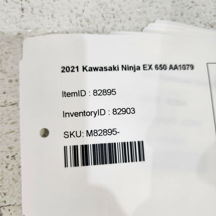 20-21 Kawasaki Ninja EX 650  APS1079