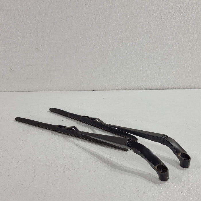 16-18 Camaro SS LH RH Windshield Wiper Arm Set Arms Pair AA6934