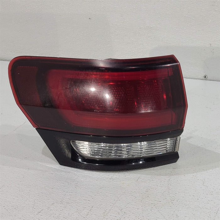 2016 Jeep Grand Cherokee SRT SRT8 Left Tail Light Taillight Lamp LH AA6930