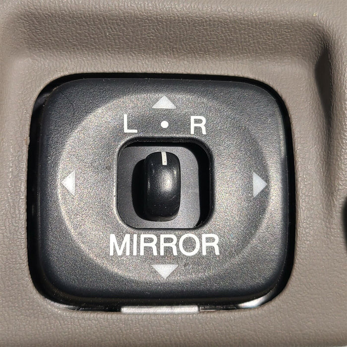 98-05 Lexus Gs300 Power Mirror Switch With Storage Compartment Trim Aa7052