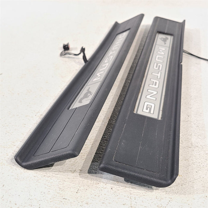 15-20 Mustang Gt Illuminated Door Sill Plate Covers Trim Pair Aa7142
