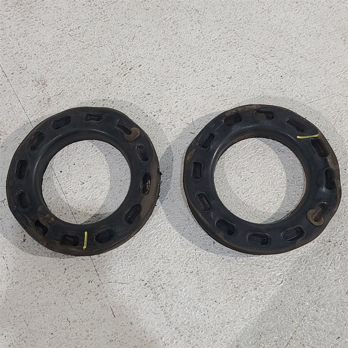 99-04 Mustang Front Coil Spring Isolators Rubber Pads Upper Aa7087