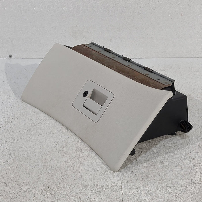 94-98 Ford Mustang Glove Box Oem White Aa7099