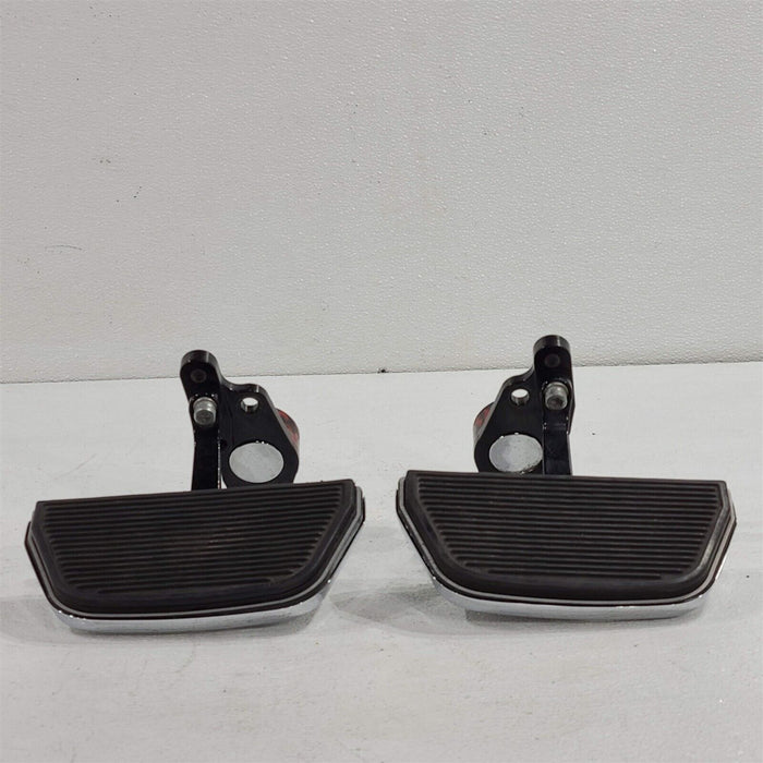 2006 Harley Street Glide FLHXI Passenger Foot Rests Pegs Rear Back PS1036