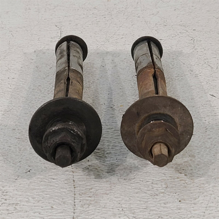 9404 Mustang Rack & Pinion Steering Gear Oem Mounting Bolts 19942004