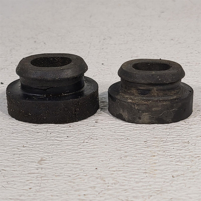 94-04 Mustang Lower Radiator Mount Bushings AA7009